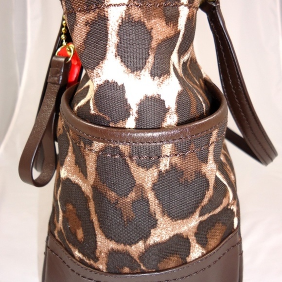 NWT Coach Carrie Tote Ocelot Brown Animal Handbag - Picture 3 of 7
